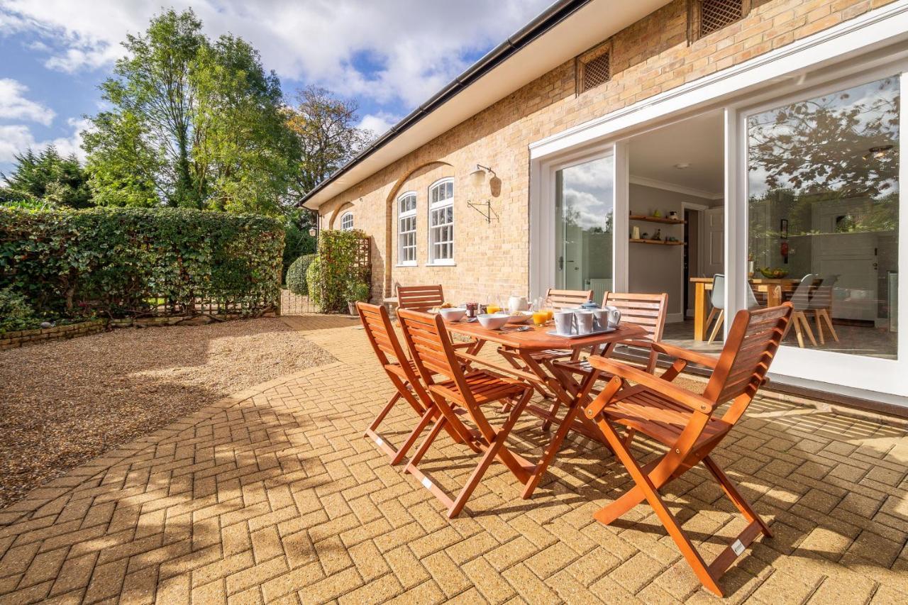 Maltings Lodge Chelsworth Exterior foto